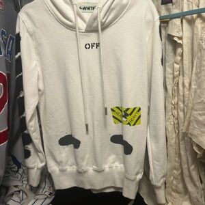Off-White Men's White and Black Graphic Sweater